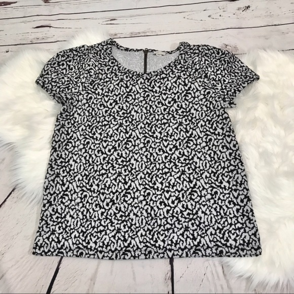 Anthro Postmark Medium Black & White Blouse - Picture 2 of 8